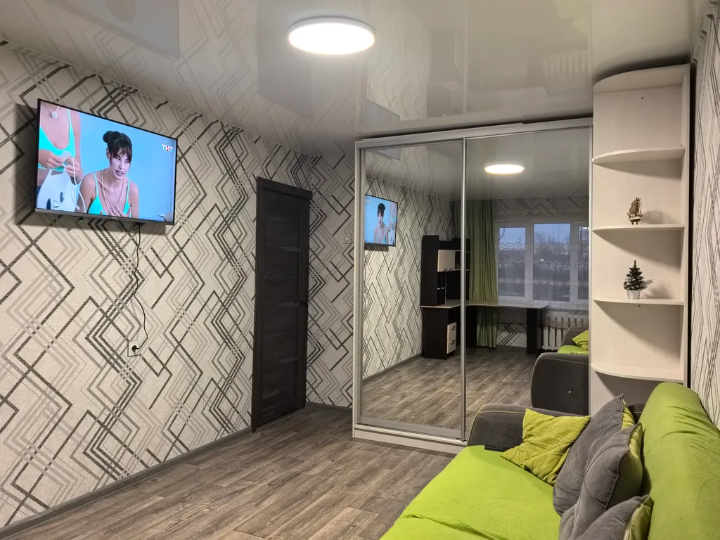 Отличная Двухкомнатная квартира в 10 минутах от Кремля — аренда посуточно в Псков