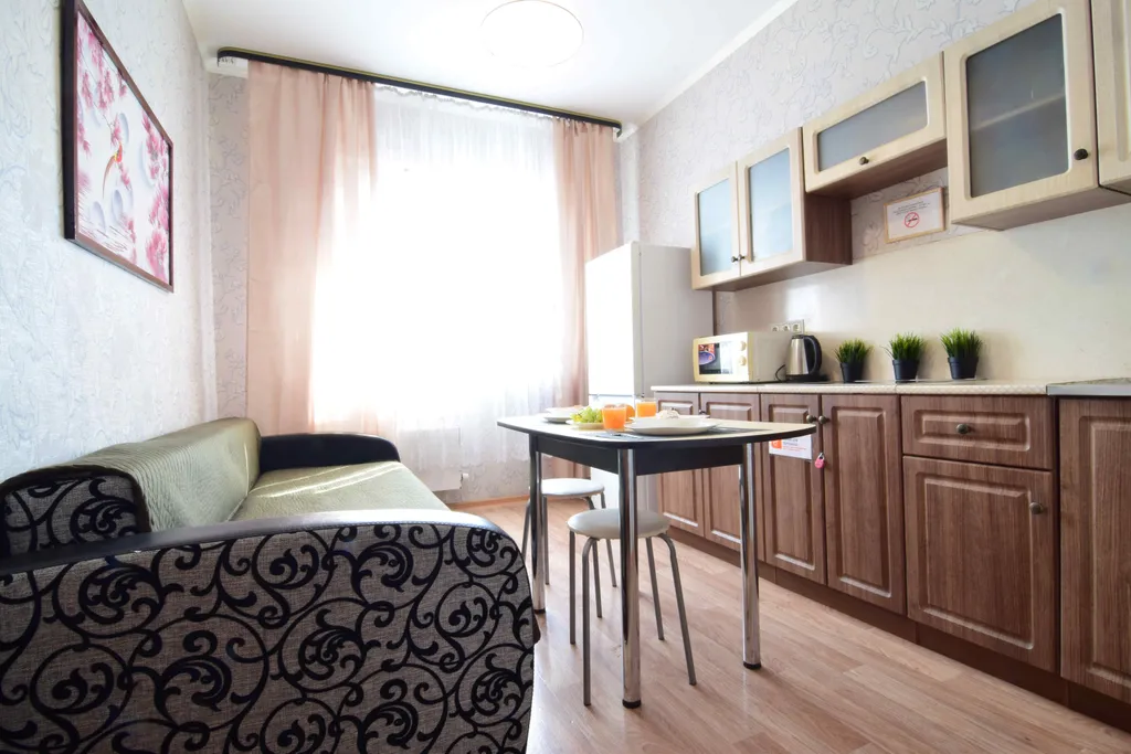 Квартира рядом с ТЦ Аура, ЖД, Аэропорт