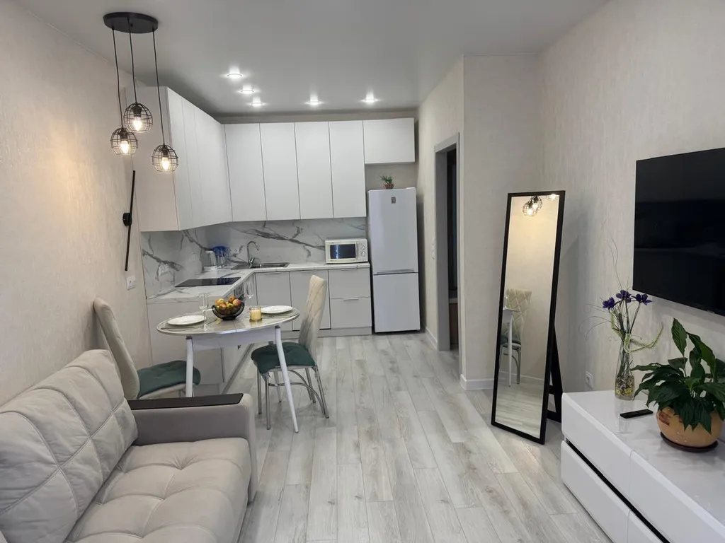 Уютная квартира на берегу озера, с собственным пляжем.