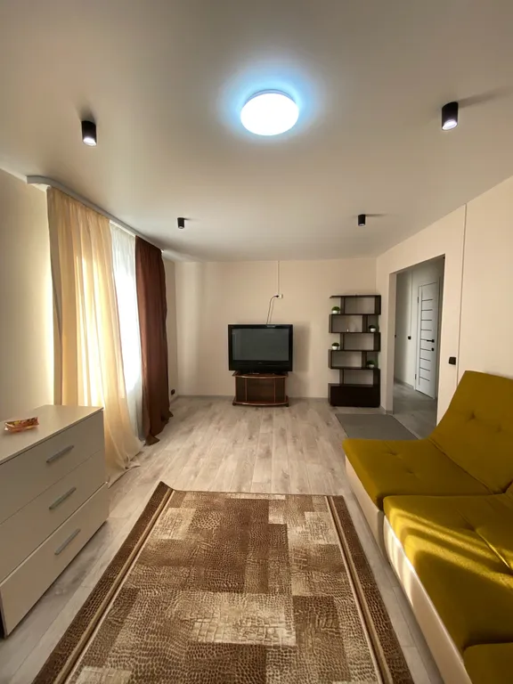 Квартира Трехкомнатная уютная квартира — Голышманово