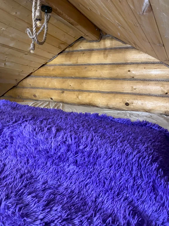 Домик в деревне с баней