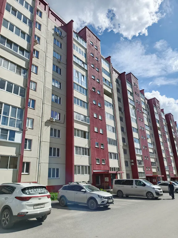 Уютная квартира студия в новом доме в центре города