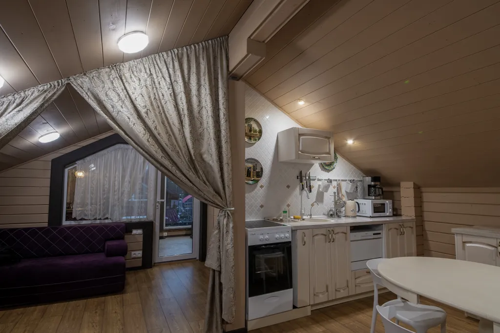 Коттедж Уютный дом Tashkent с видом на горы — Шерегеш