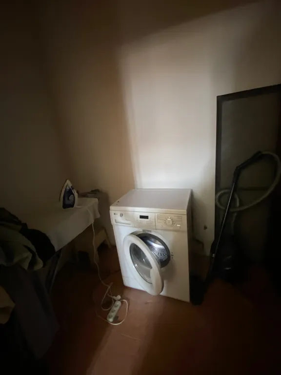 Дом напротив фонтана с потрясающим видом на крепость, фонтан и море