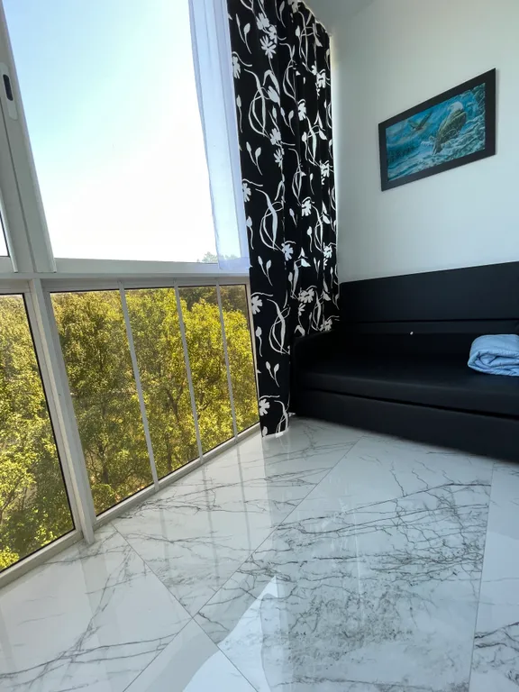 Уютная квартира с видом на озеро и сосновый лес