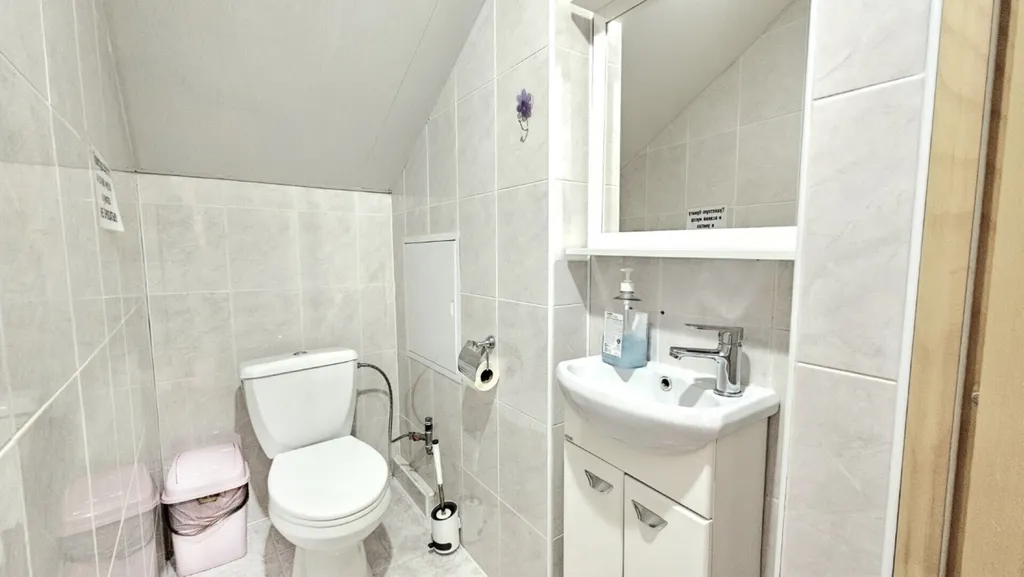 Уютный семейный коттедж в центре города