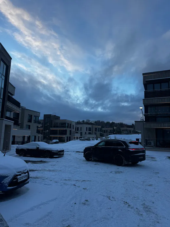 Стильные апартаменты с балконом