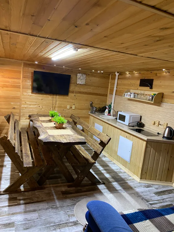 Уютный охотничий домик