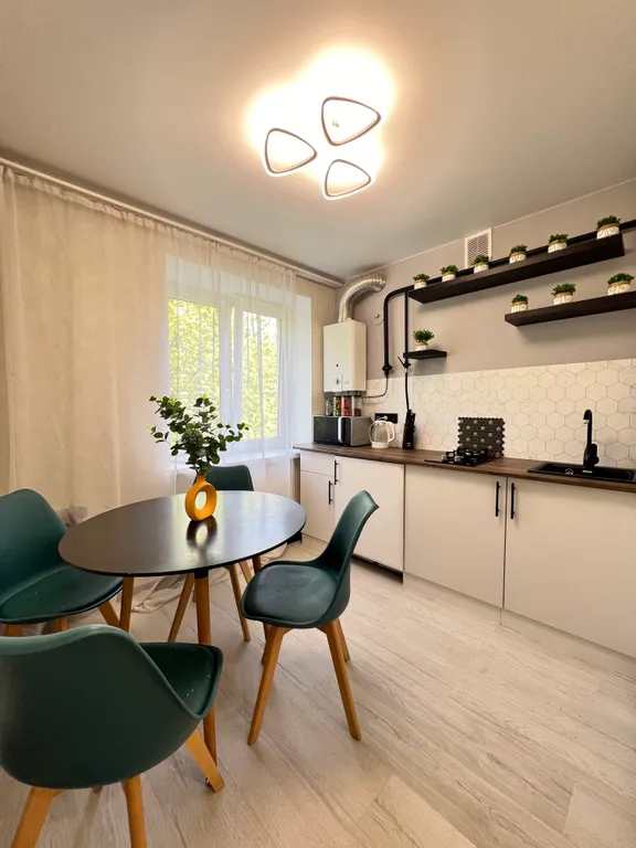 Квартира 2-комнатная Квартира — Калининград