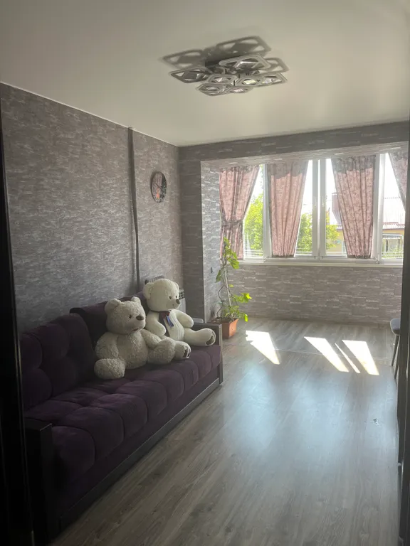 Комфортная большая квартира в центре пляжного поселка