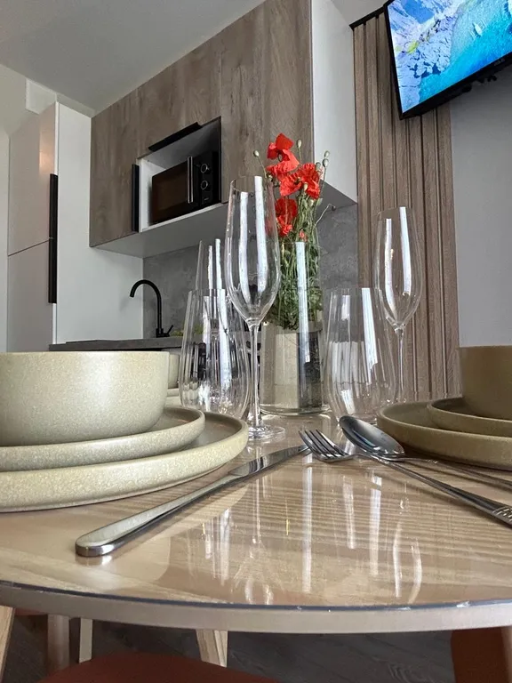 Студия с бассейном