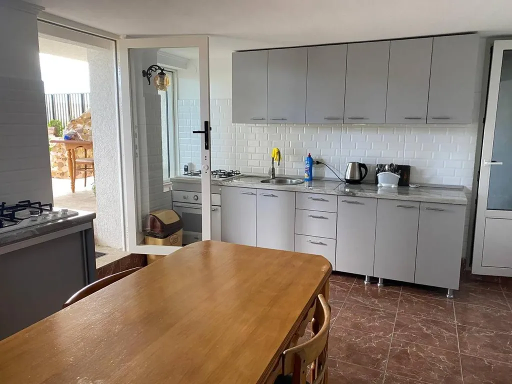 Квартира Комната — Гагра