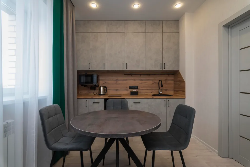 Современная квартира в новом доме, центр города