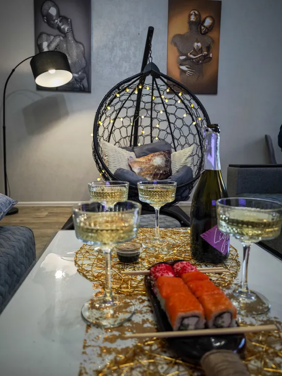 Квартира Квартира Счастье жить в Севастополе в самом центре с видом на Покровский собор — Севастополь