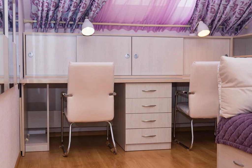 Двухуровневая трёхкомнатная квартира возле моря