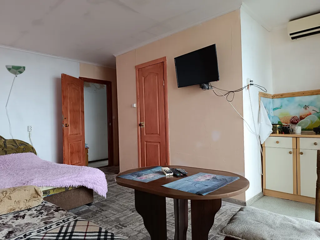 Студия с видом на море