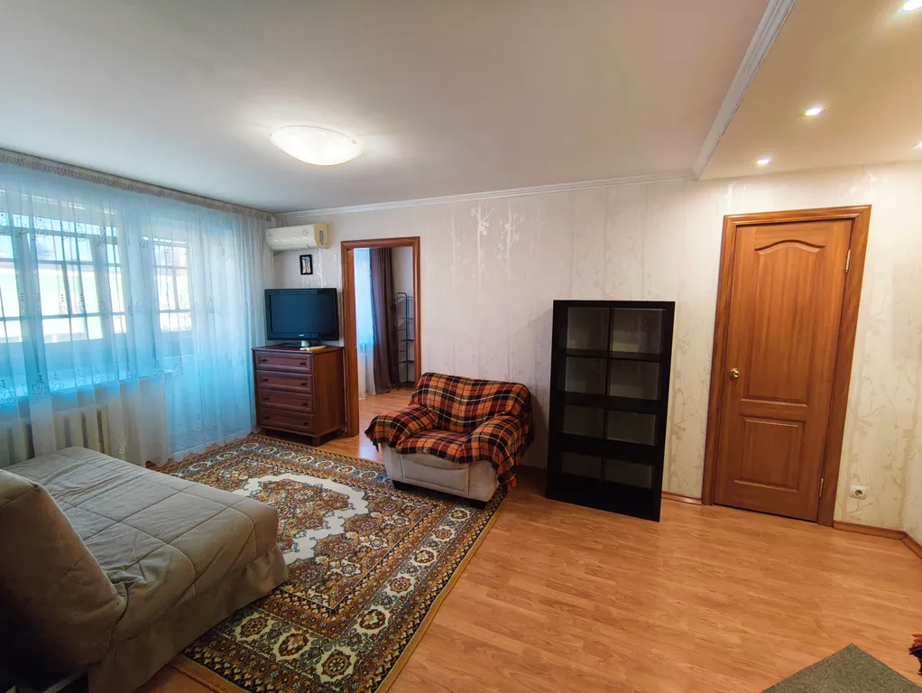 Двухкомнатная квартира рядом с УдГУ