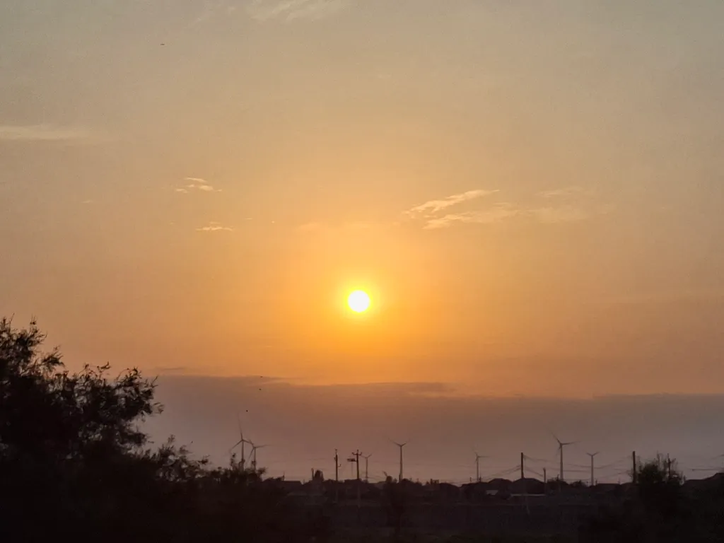 Коттедж Домик на первой береговой полосе — Махачкала