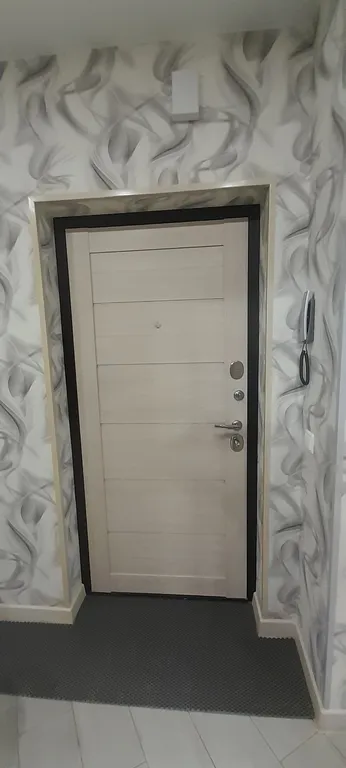 Современная двухкомнатная квартира с панорамным балконом