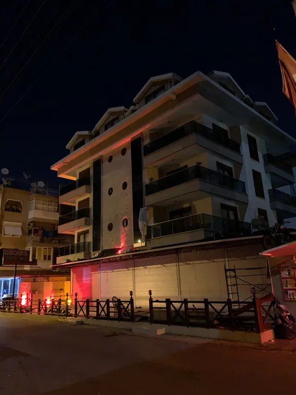 Апартаменты в 100м от пляжа Клеопатра