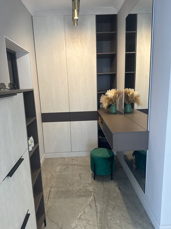 Дом с бассейном