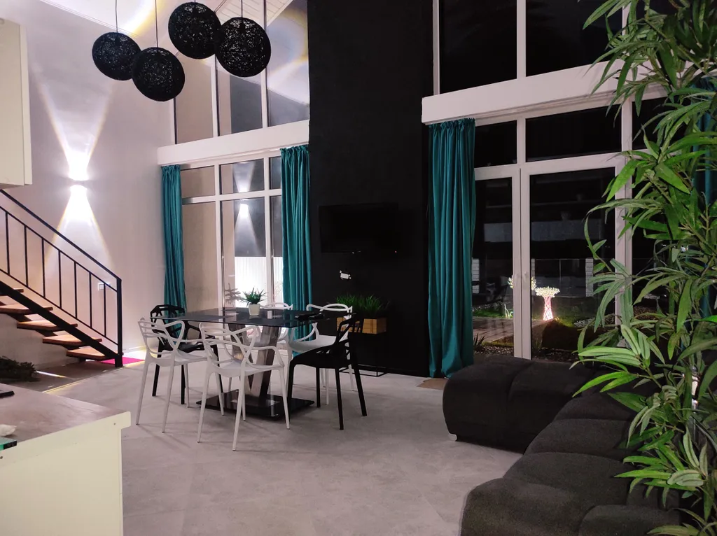 Коттедж Дом рядом с побережьем — аренда посуточно в Куликово