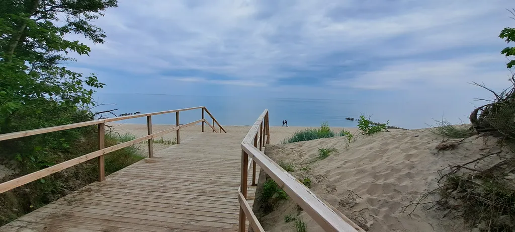 4-комнатный Дом