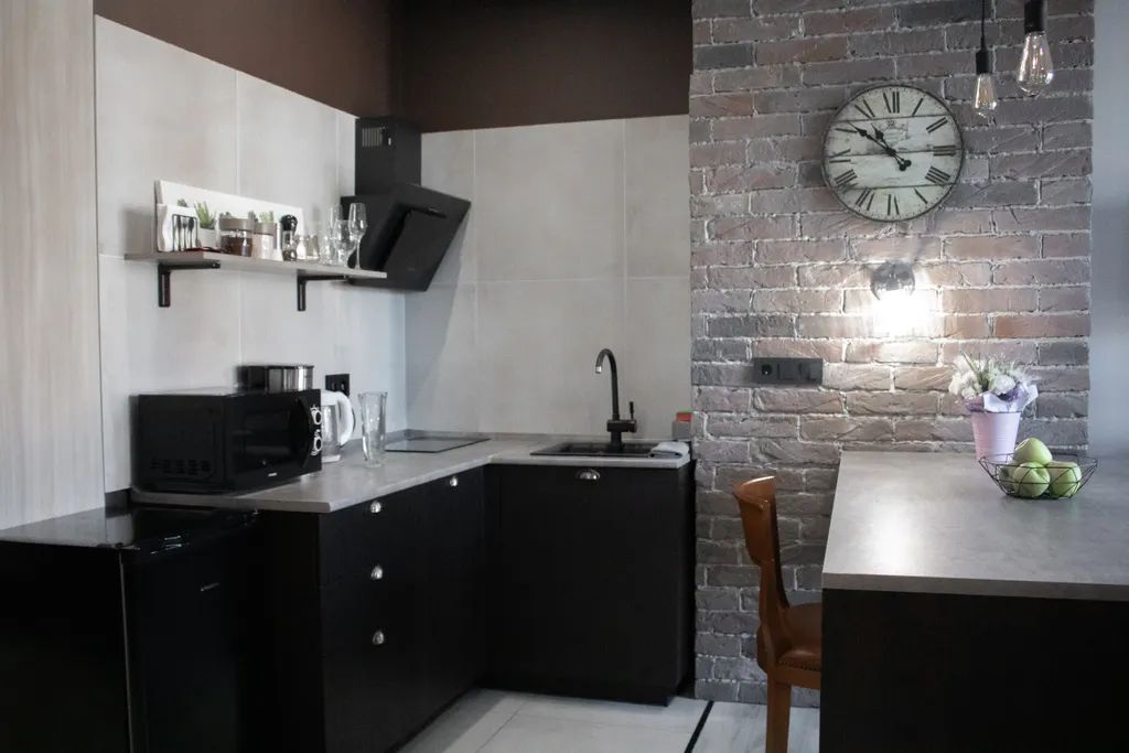 Студия в историческом центре с балконом у набережной