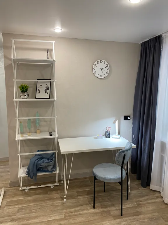 Квартира Квартира 2-комн в центре возле Театра Музкомедии — Красноярск