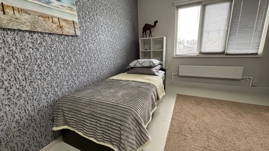 Дом в Анапе с банным чаном для дружной компании в окружении сада