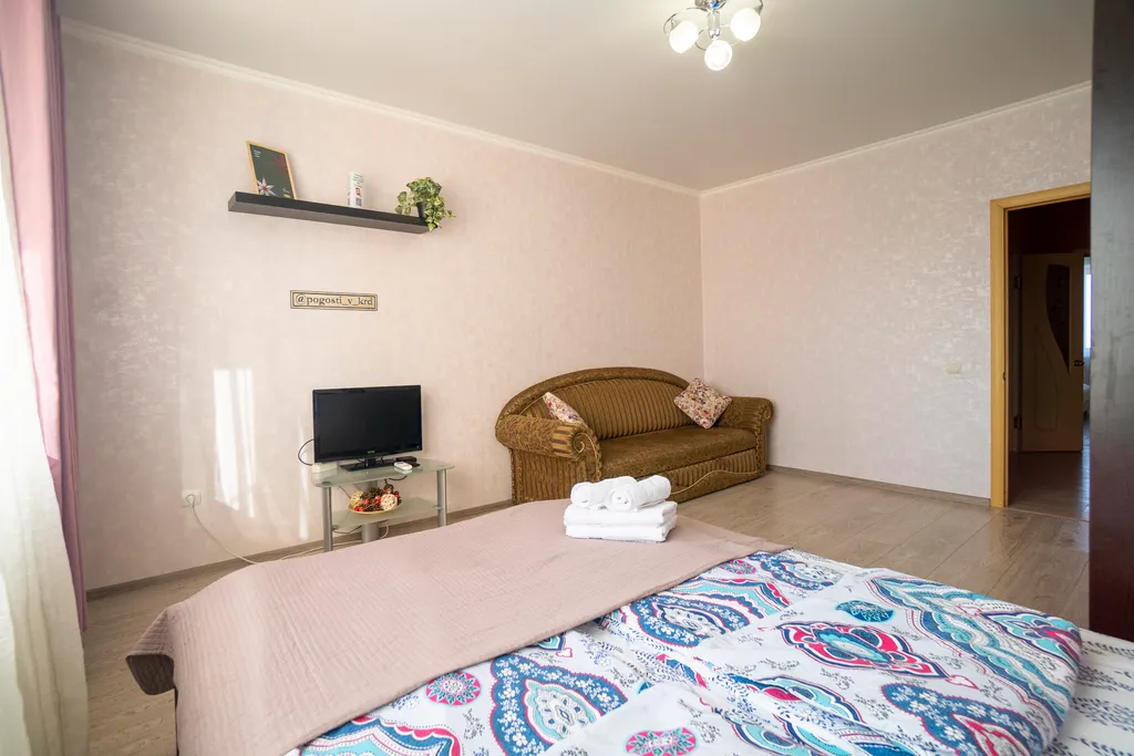 Большая квартира рядом с парком Галицкого с видом на город