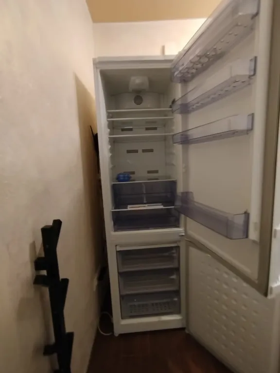 Замечательная квартира в районе 7 горбольницы с видом на горы