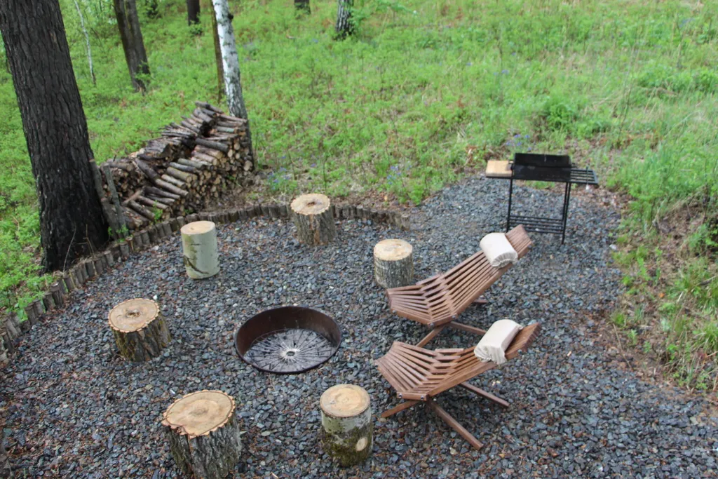 Уютный домик зеленый A-Frame с террасой