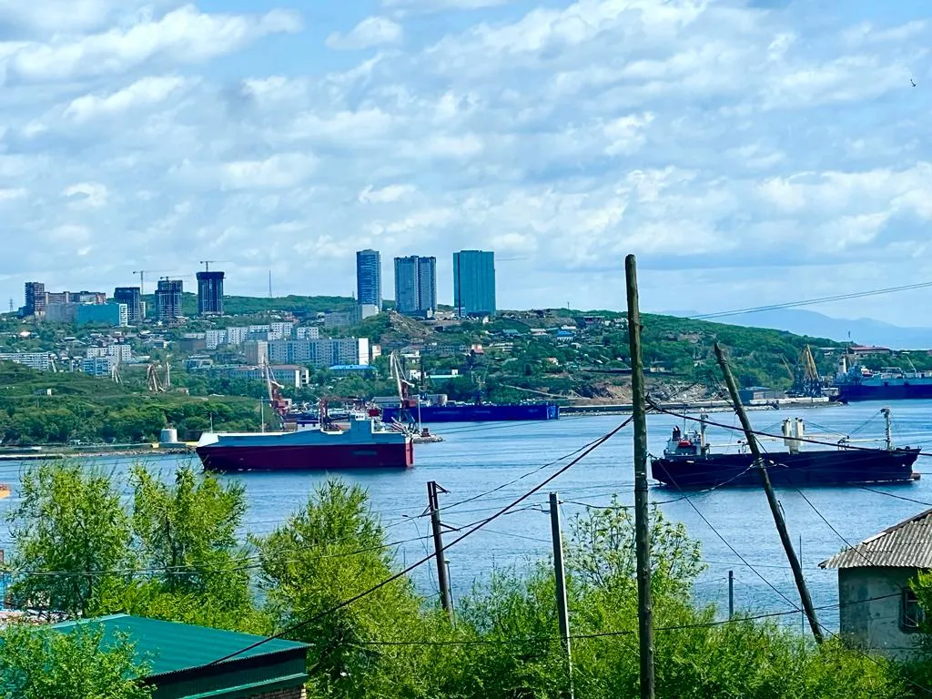 Квартира Квартира Студия с видом на море, рядом с центром города — Владивосток