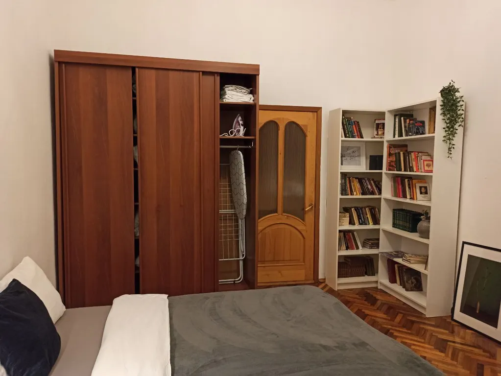 Квартира Квартира На Невском с 3 спальнями, парковка во дворе — Санкт-Петербург