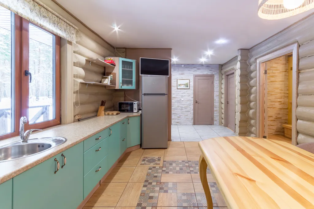 Уютный дом на опушке леса рядом с настоящей баней