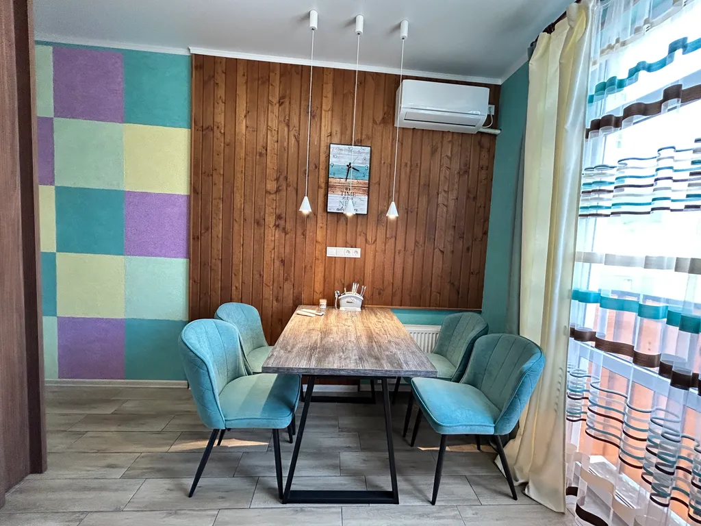 Квартира Квартира Отличная двушка с боковым видом на море — Геленджик