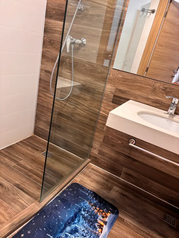 Irmas room Bakuriani