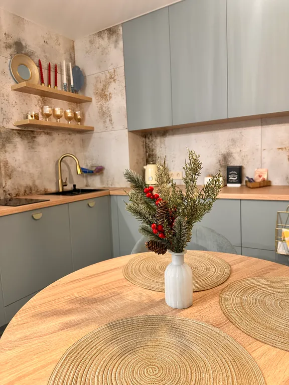 Уютная новая квартира возле вокзала и центра города