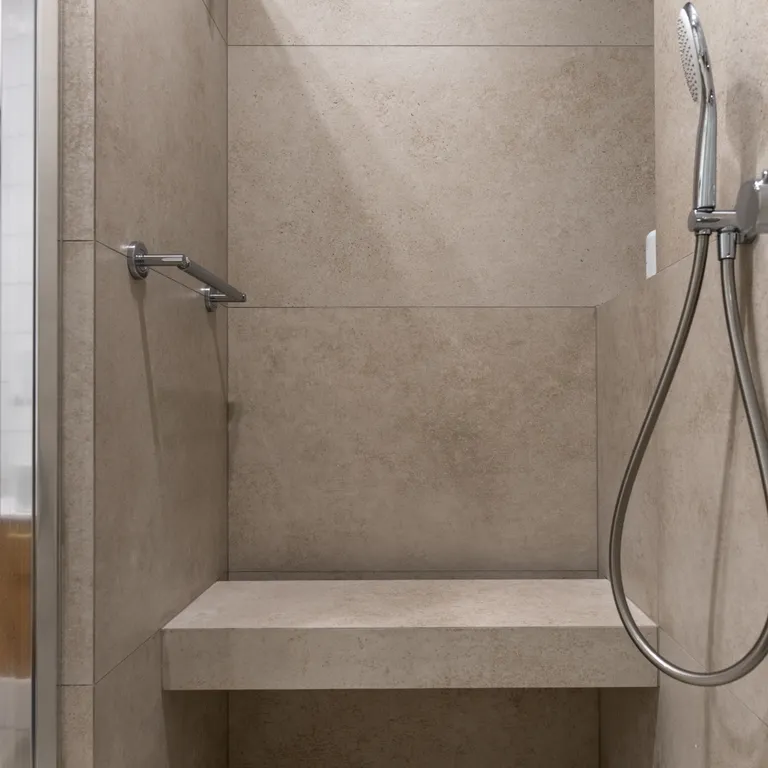 Квартира на видовом этаже с просторным балконом