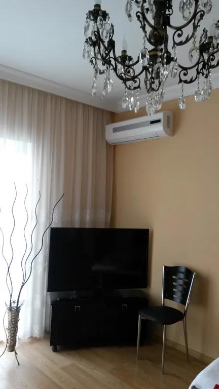 4-комнатная Квартира