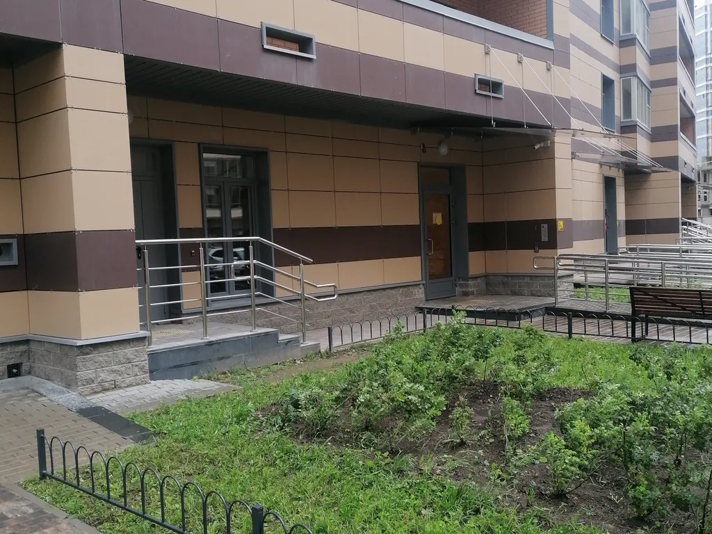 Уютная квартира в новом доме недалеко от метро Пионерская