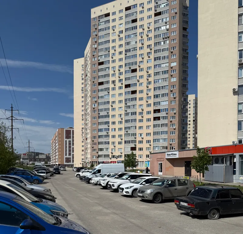 Квартира Квартира Сочетание уютной обстановки и современного дизайна — Саратов