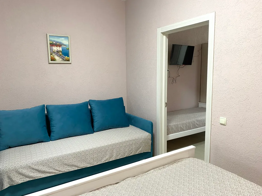 Двухкомнатный апартамент с террасой