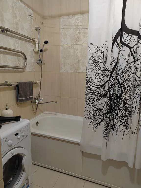 Квартира рядом с площадью Революции