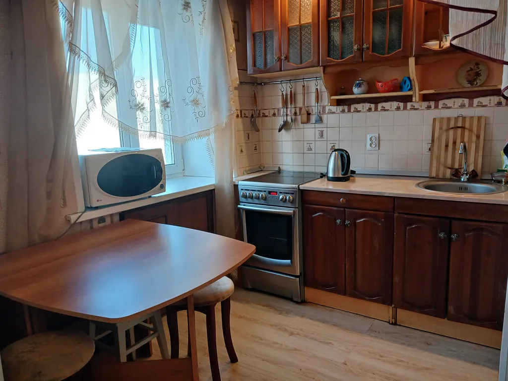 Двухкомнатная квартира комфорт класса недалеко от автовокзала