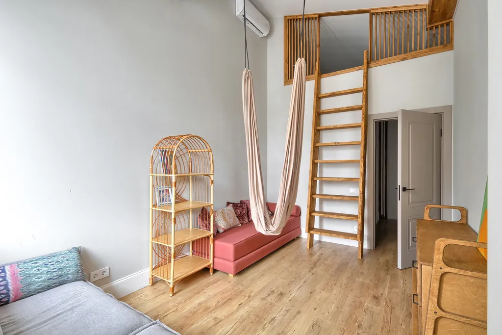 Красивый таунхаус в Охтапарке