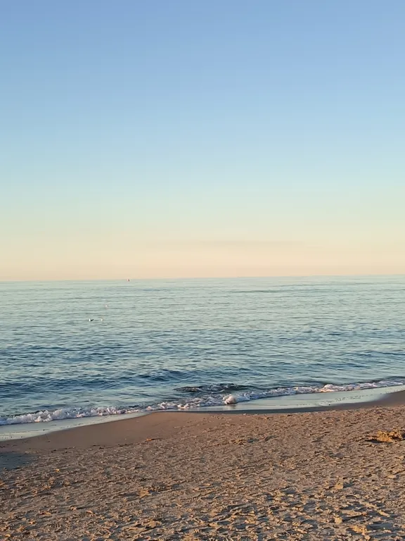 Уютная квартира Волна на море