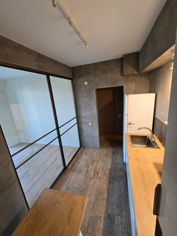 Роскошные апартаменты рядом с парком горького и видом на горы