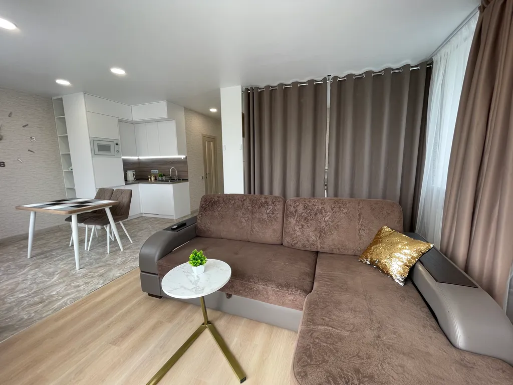 Апартаменты «Sea- Lounge», вид на Тихий океан, лес, горы и город